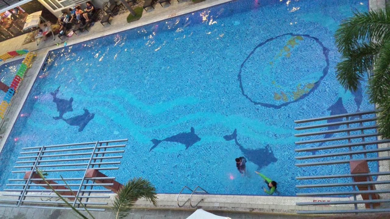 Interpark Hotel Olongapo Eksteriør billede